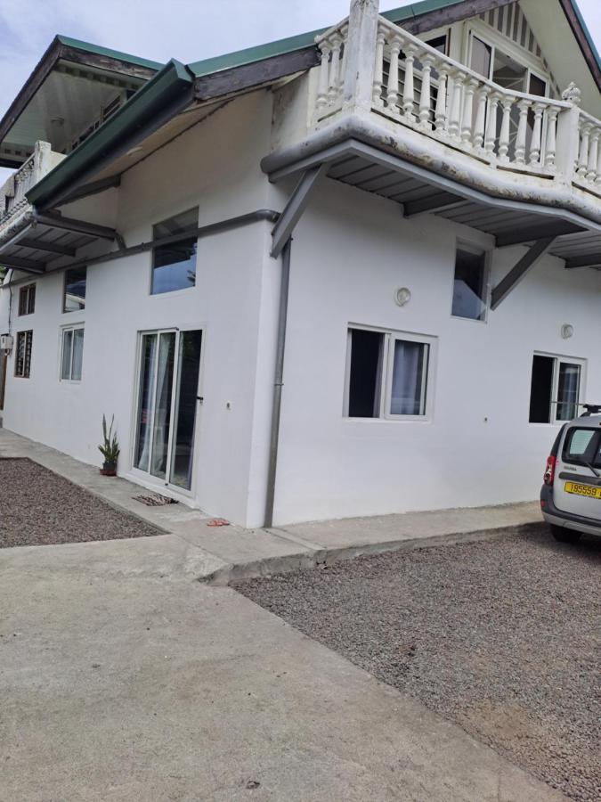 Manate Hebergement Apartment Faaa Bagian luar foto